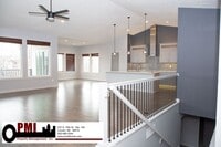 Building Photo - Beautiful 5 Bed/3 Bath House Available February 1st, 2026!