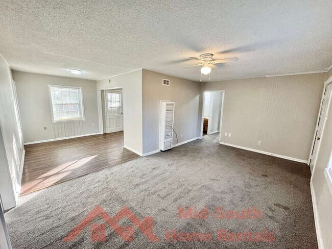 Building Photo - 4093 Barron Ave