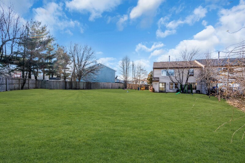 Building Photo - 54 Hopewell Ln