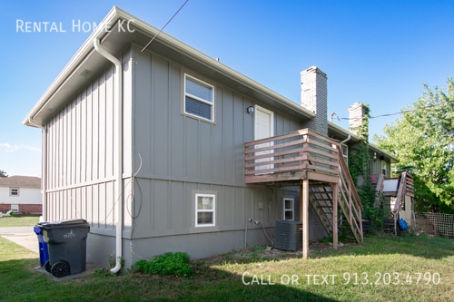 Building Photo - 1224 E Cothrell St