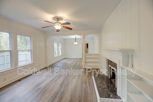 Building Photo - 65 Nason St