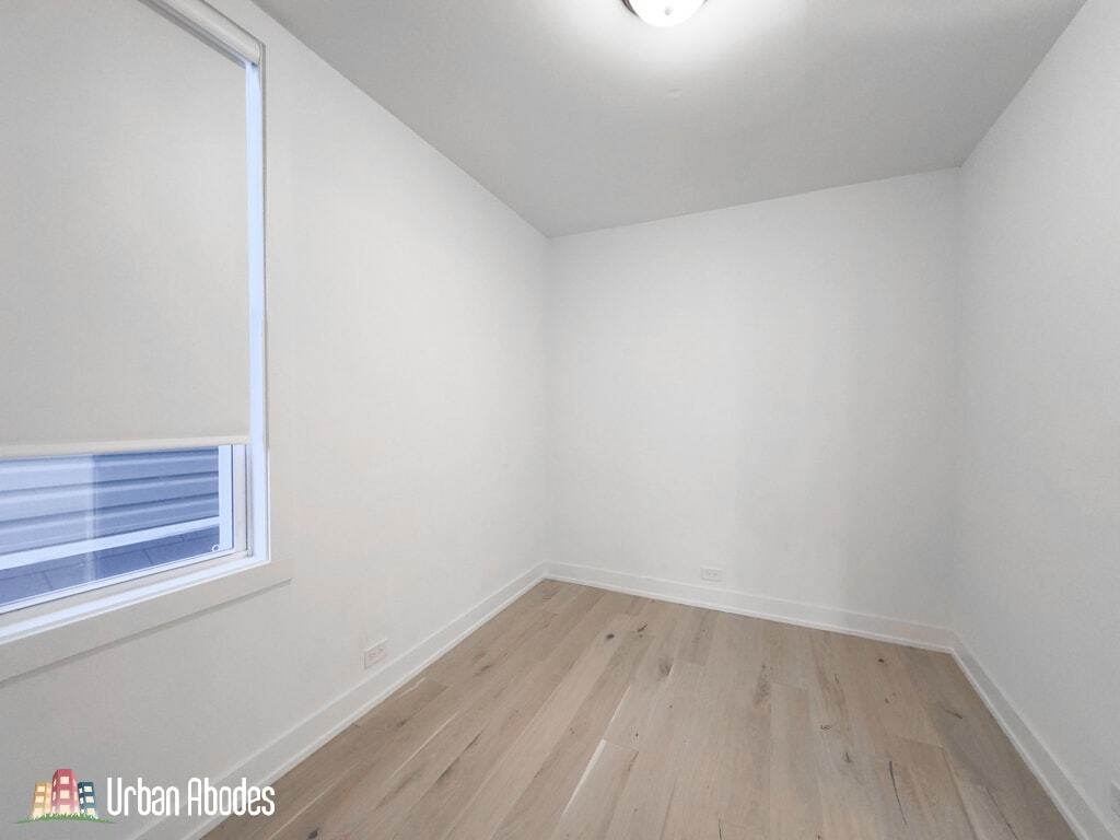 Building Photo - 2129 N Bingham St