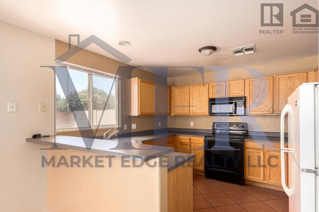 Building Photo - 4Bed/2Bath Home in El Mirage! $199 MOVE-IN...