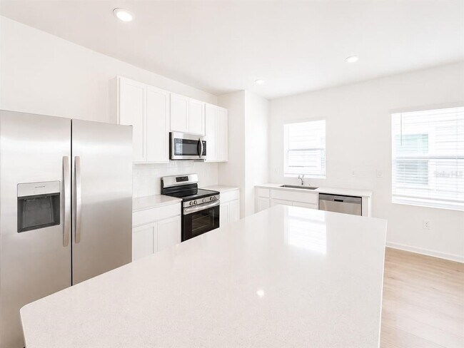 Building Photo - 5115 Loyalty Dr