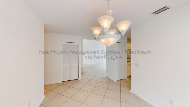 Building Photo - 5060 Starblaze Dr