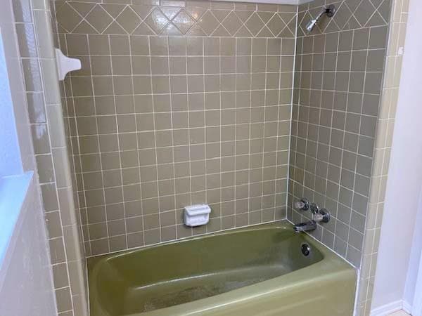 Building Photo - 806 Phillips Dr