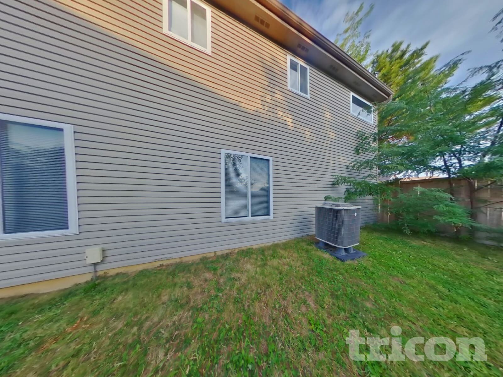 Building Photo - 557 Cembra Dr