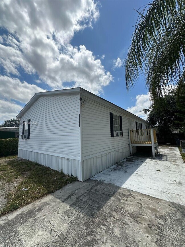Building Photo - 11832 Leeward Pl