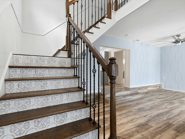 Building Photo - 9524 Watercress Dr