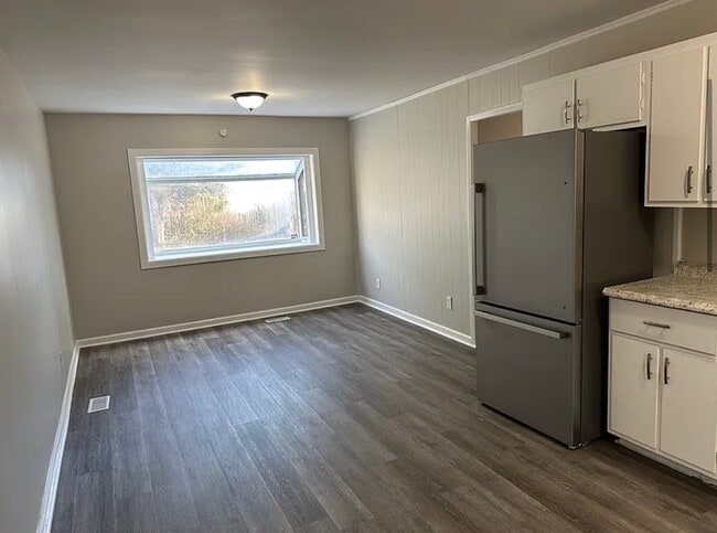 Building Photo - 9962 Catalina Dr