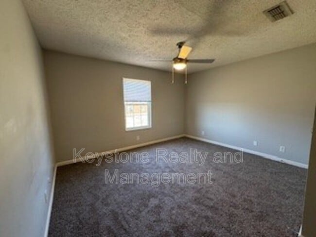 Building Photo - 3318 Royster Ln