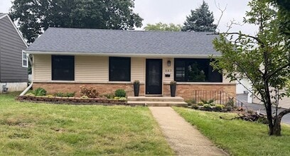 Building Photo - 307 S Pierce Ave