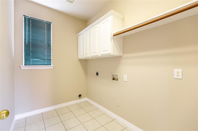 Building Photo - 4541 Hawkhurst Dr