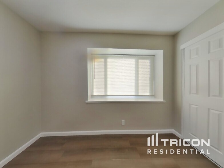 Building Photo - 7646 22nd St