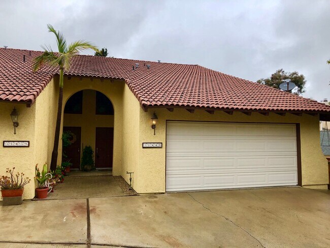 Building Photo - 31440 Club Vista Ln