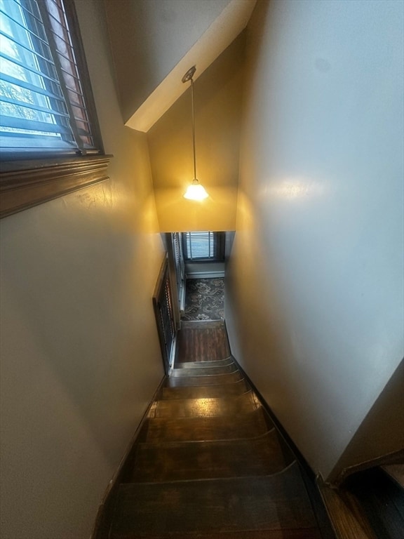 Building Photo - 1034 Main St