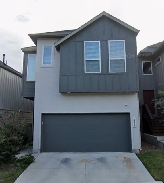 Building Photo - 14815 Maverick Ave