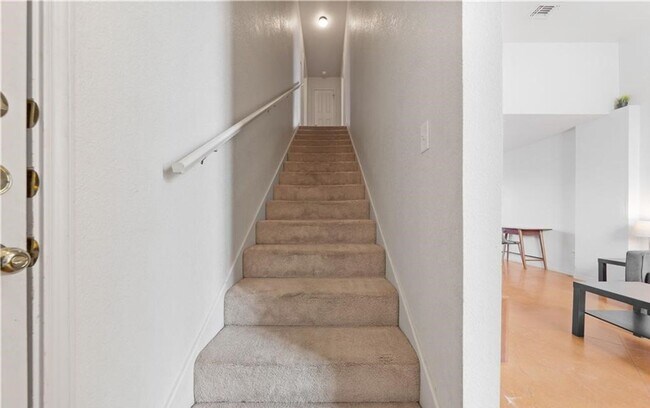 Building Photo - 3807 Littleleaf Ct