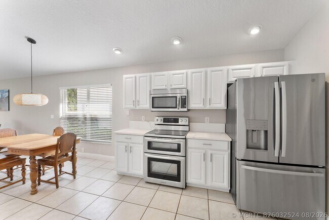 Building Photo - 981 Delray Lakes Dr