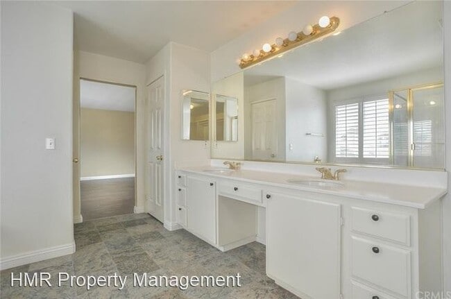 Building Photo - 5 br, 3 bath House - 11713 Parliament Drive