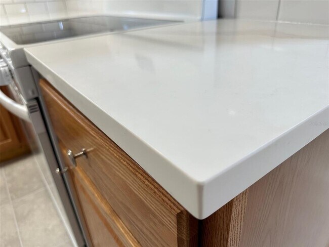 Building Photo - 3607 Cambridge St