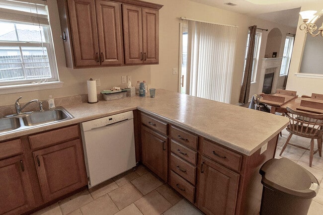 Building Photo - 4203 Spring Cress Dr
