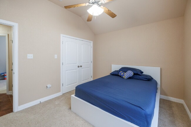 Building Photo - For Lease