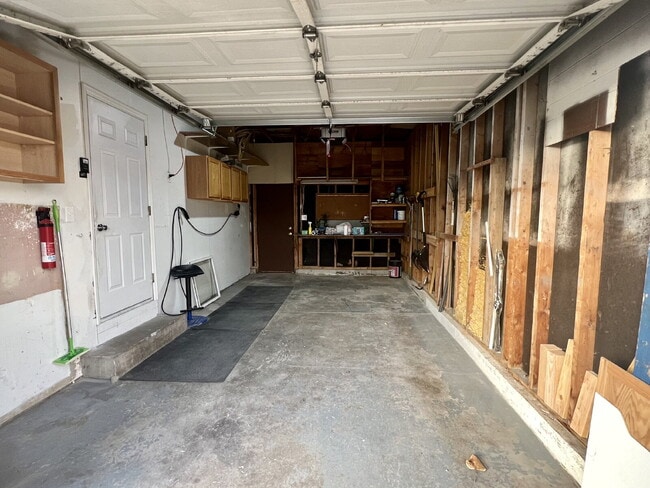 Building Photo - 1520 Woodward Dr