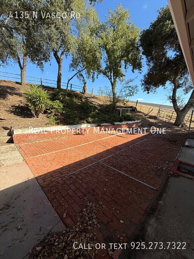 Building Photo - 4135 N Vasco Rd