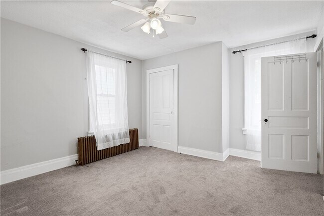 Building Photo - 2322 Patterson St