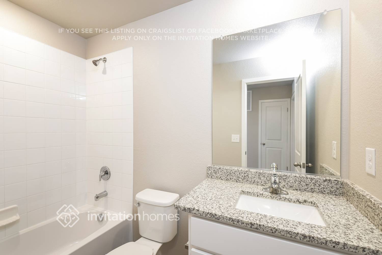 Building Photo - 2141 Christina St