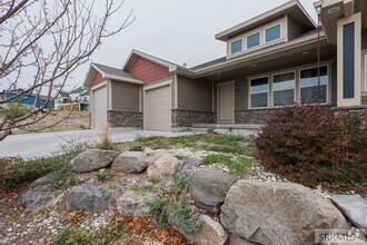 Building Photo - 6430 E Mansion Hill Dr