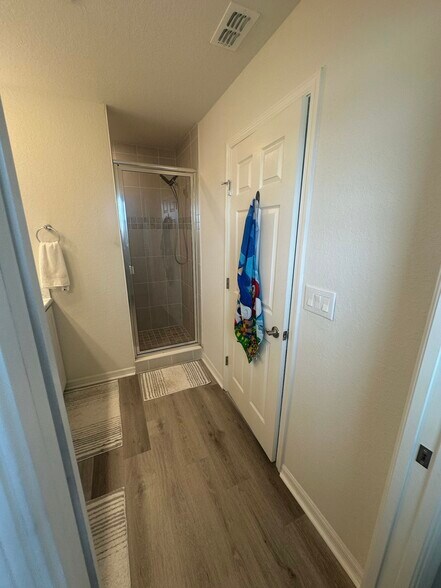 Building Photo - 5777 Millhouse Way