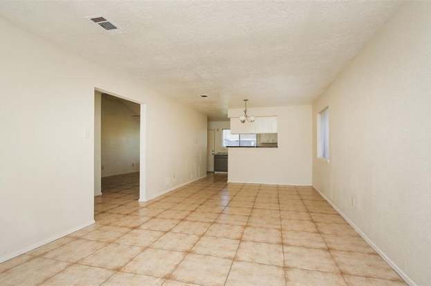 Building Photo - 5150 Prairie Ridge Rd