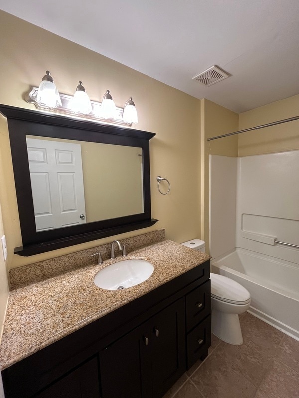 Building Photo - 2416 Faircreek Ct