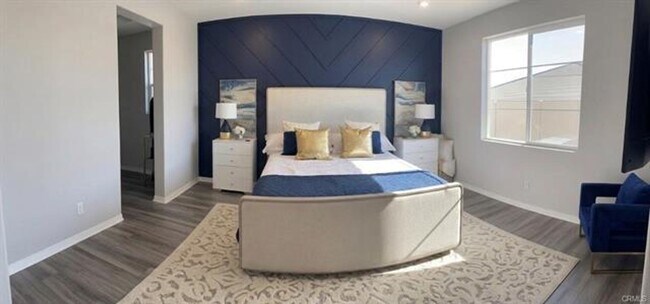 Building Photo - Stunning Pool Home