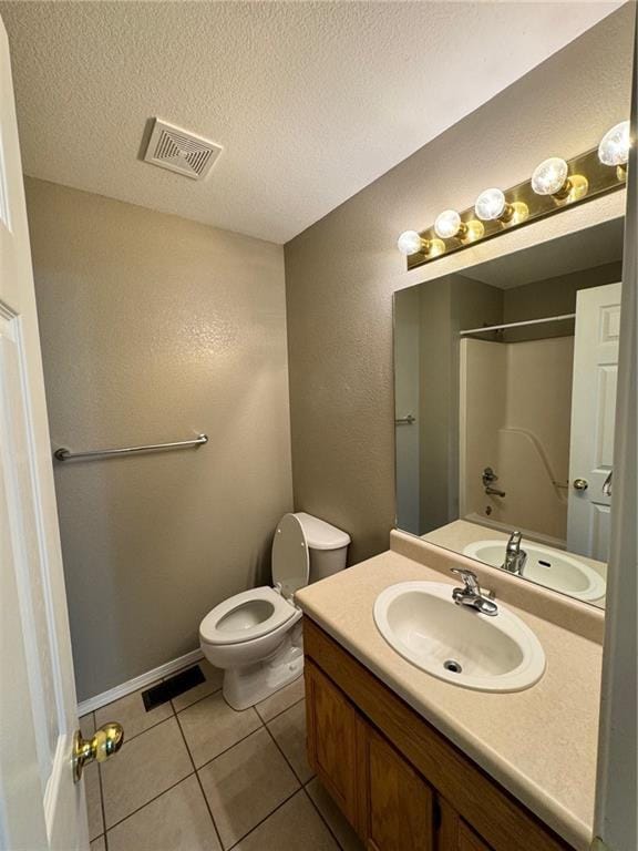 Building Photo - 15 Stowehead Ln