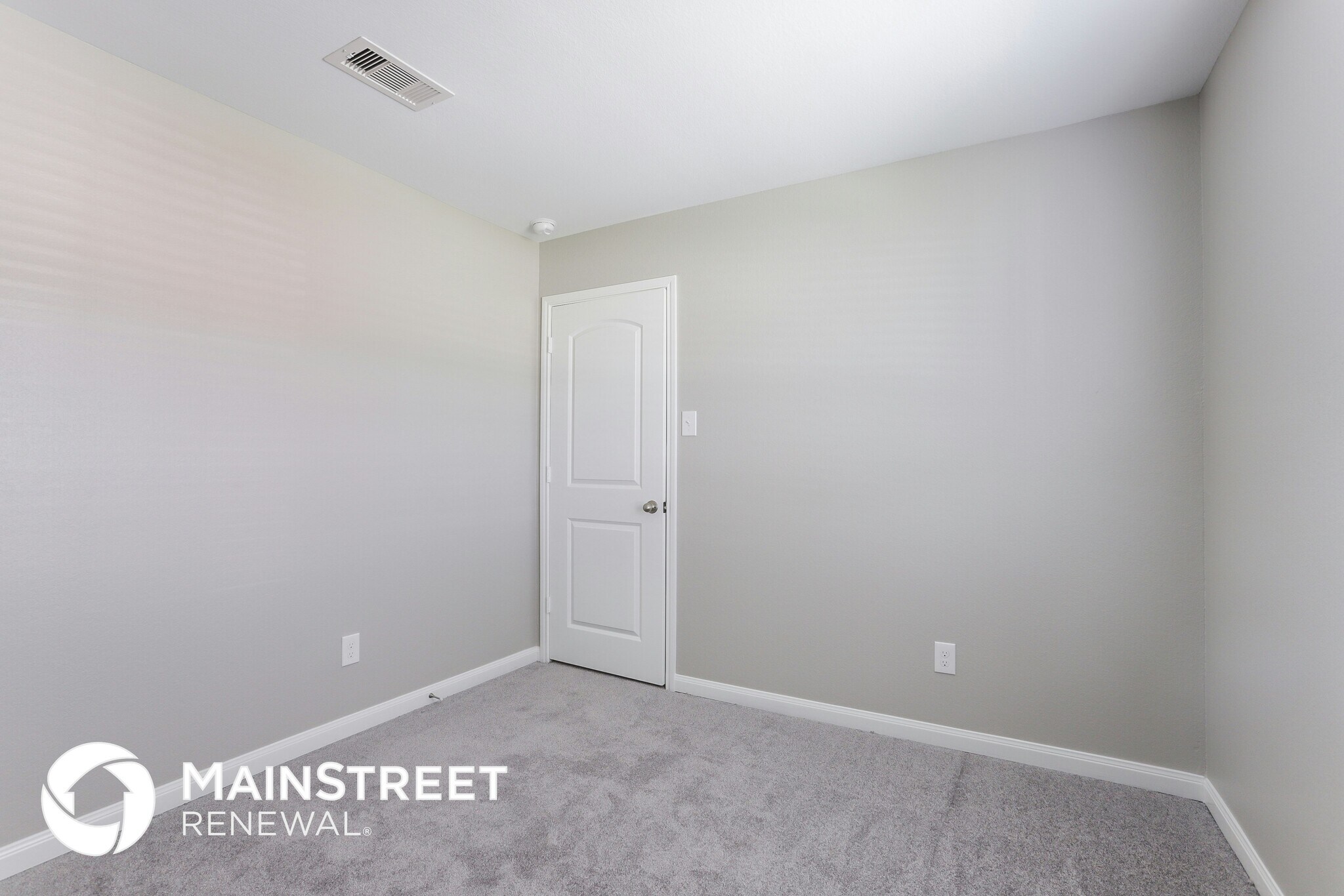 Building Photo - 25221 Dickens Dr
