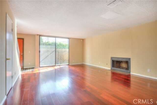 Building Photo - 2020 20th St