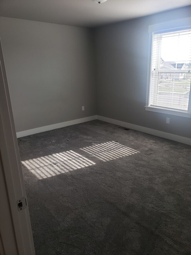 Building Photo - Beautiful 3 bed home in Annafeld