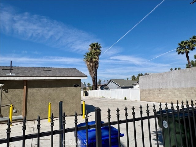 Building Photo - 296 N Allen St