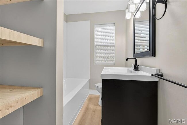 Building Photo - 3815 Bayless Ave