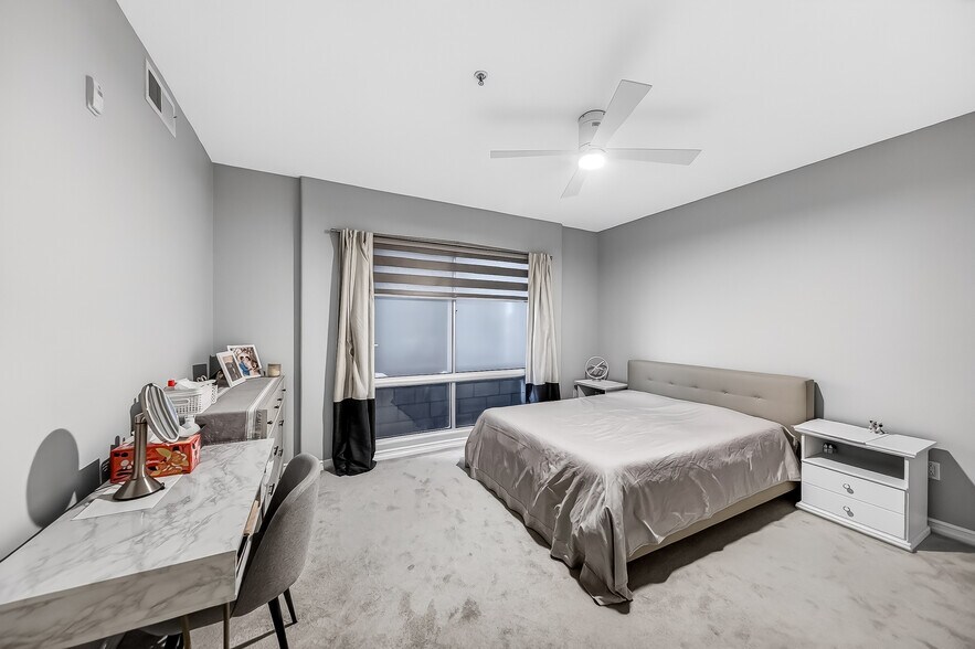 Building Photo - 629 Traction Ave