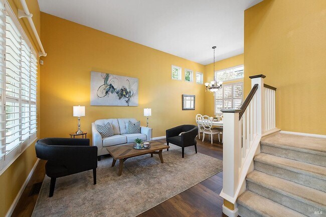 Building Photo - Two Level Home in Windsor with 4 Bedroom and 3 full Bath