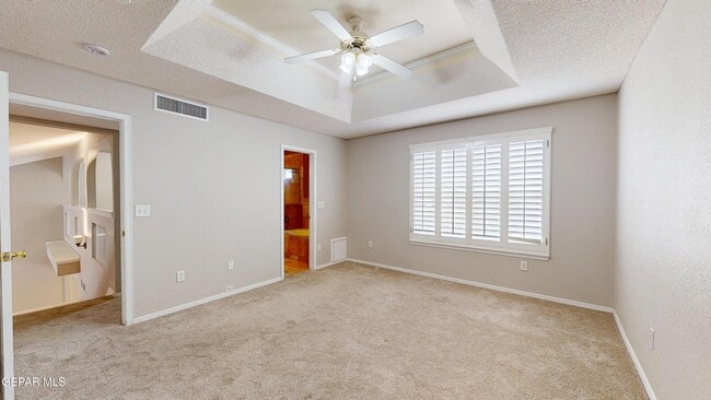 Building Photo - 12528 Sun Empress Dr