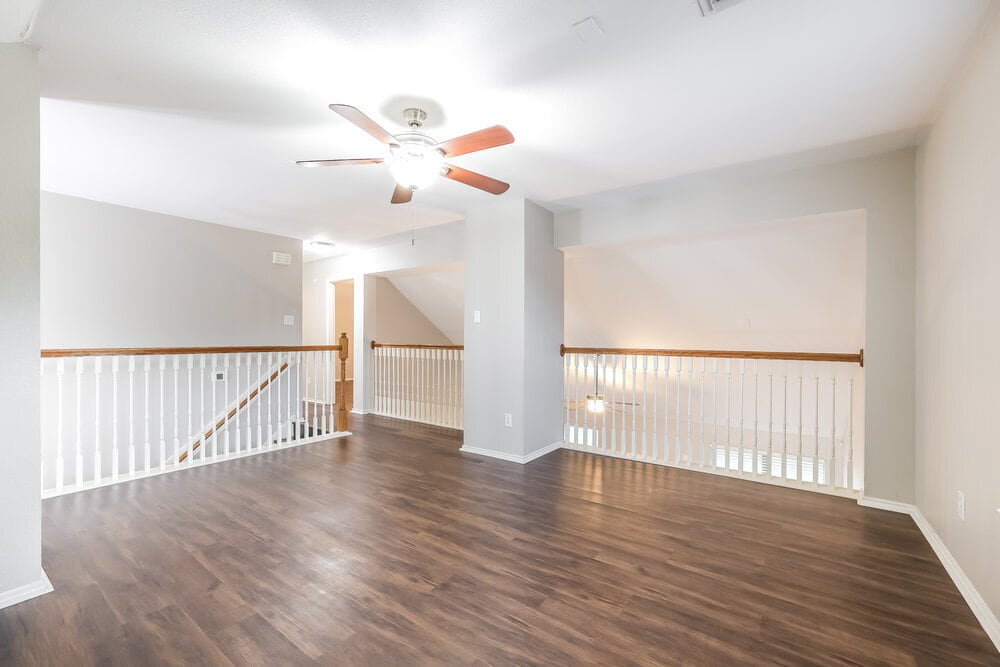 Building Photo - 6030 NW Creek Cir