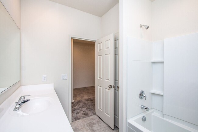 Building Photo - COMING SOON !! BRAND NEW HOME IN MARICOPA