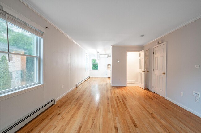 Building Photo - 60 Remington Pl