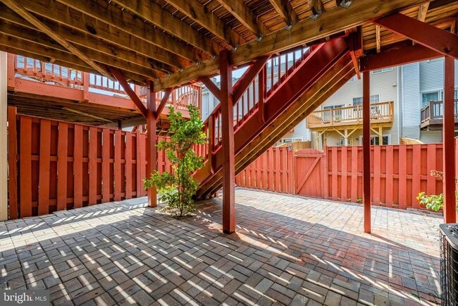 Building Photo - 2480 Wheat Meadow Cir