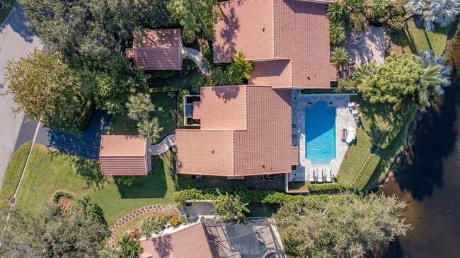 Building Photo - 2291 Las Casitas Dr